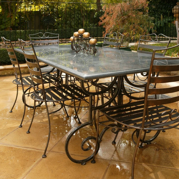 Patio & Dining Settings