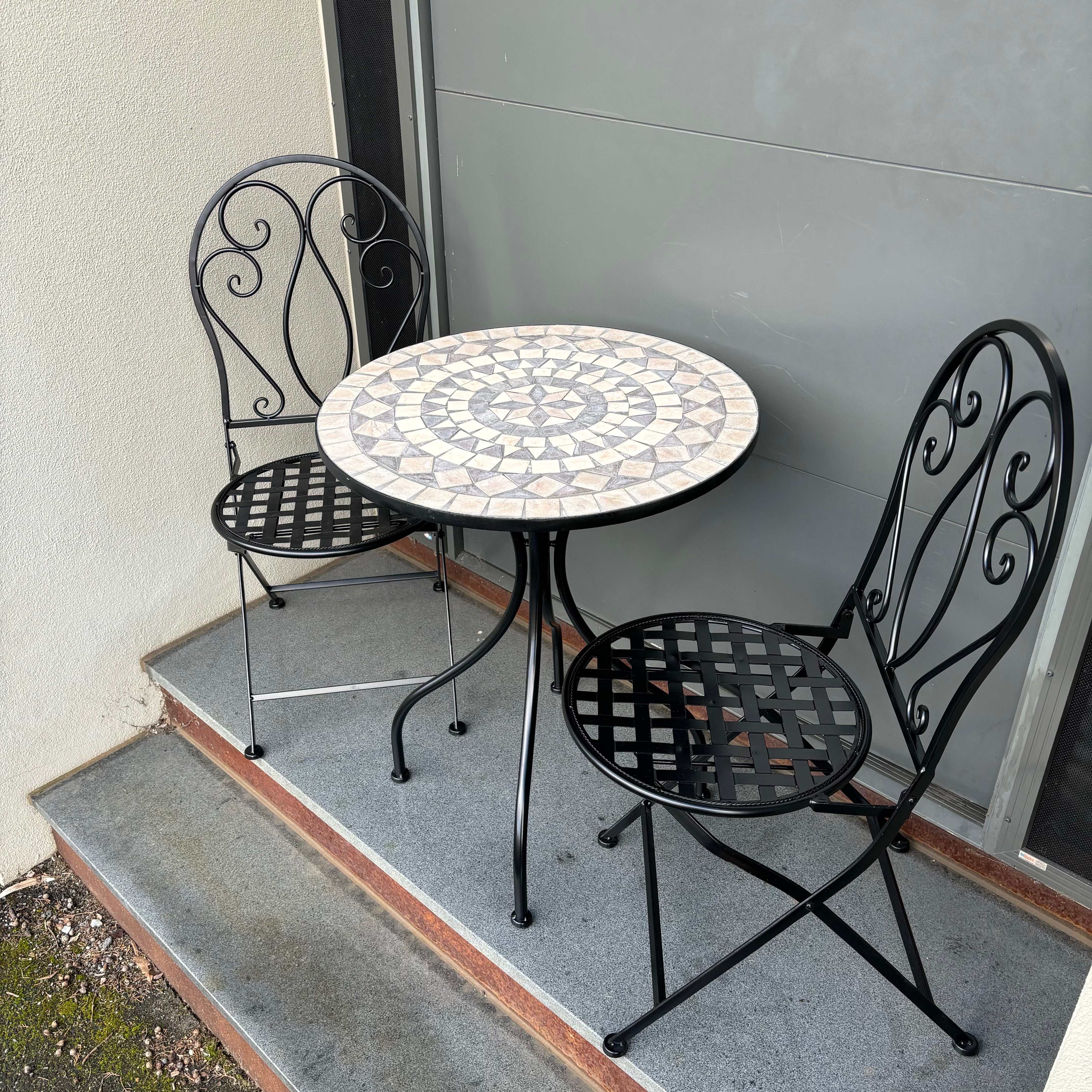 Patio Setting Mosaic Amaya – The Complete Garden