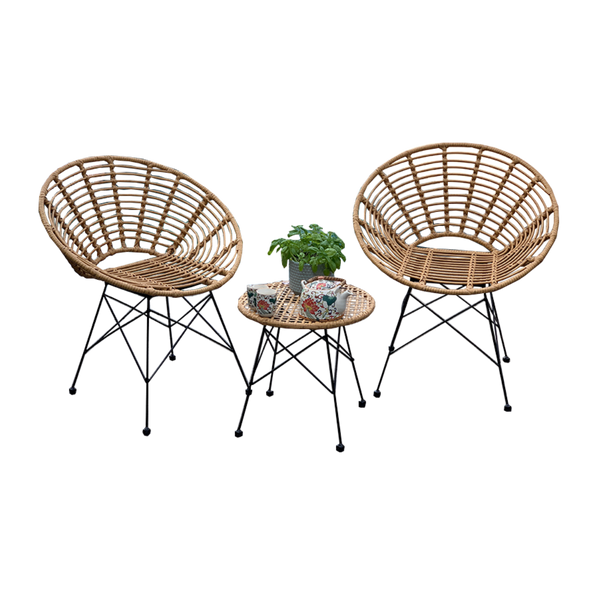 Outdoor patio setting Isla, made from plastic/PU simulated cane, in natural cane finish. 