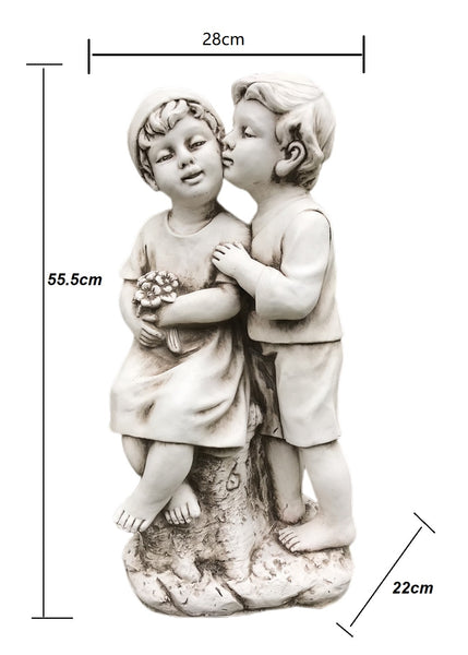 Statue Girl & Boy Hugging Kissing 28x22x56cm